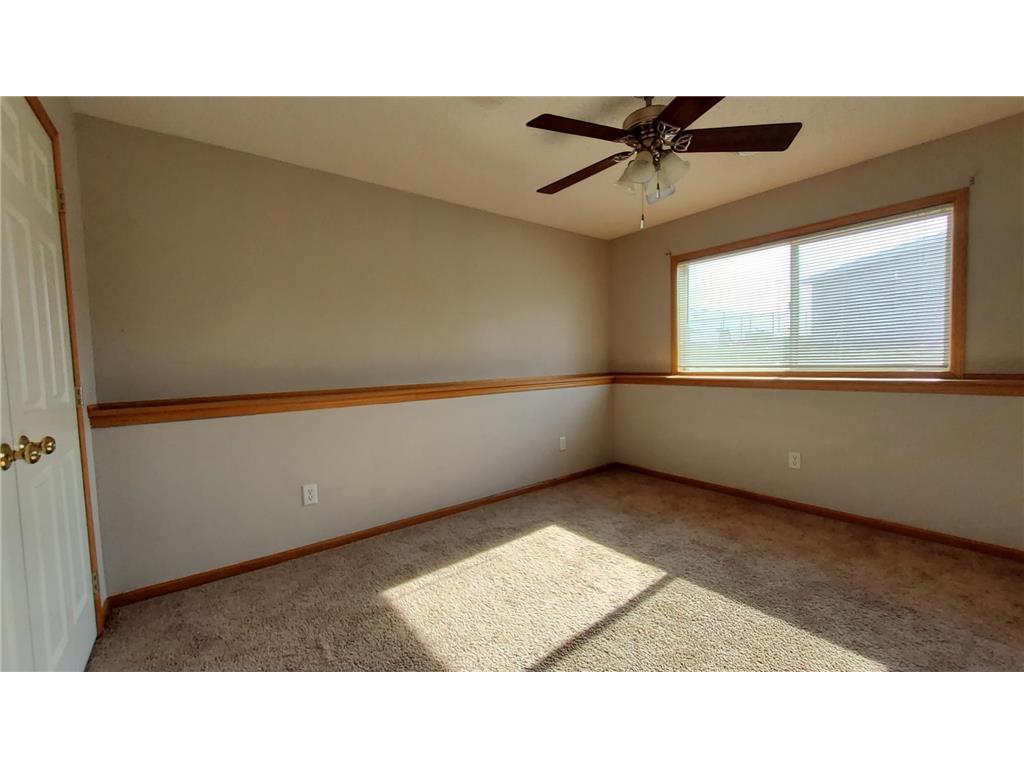 307 13th Avenue N Princeton MN 55371 7083299 image21