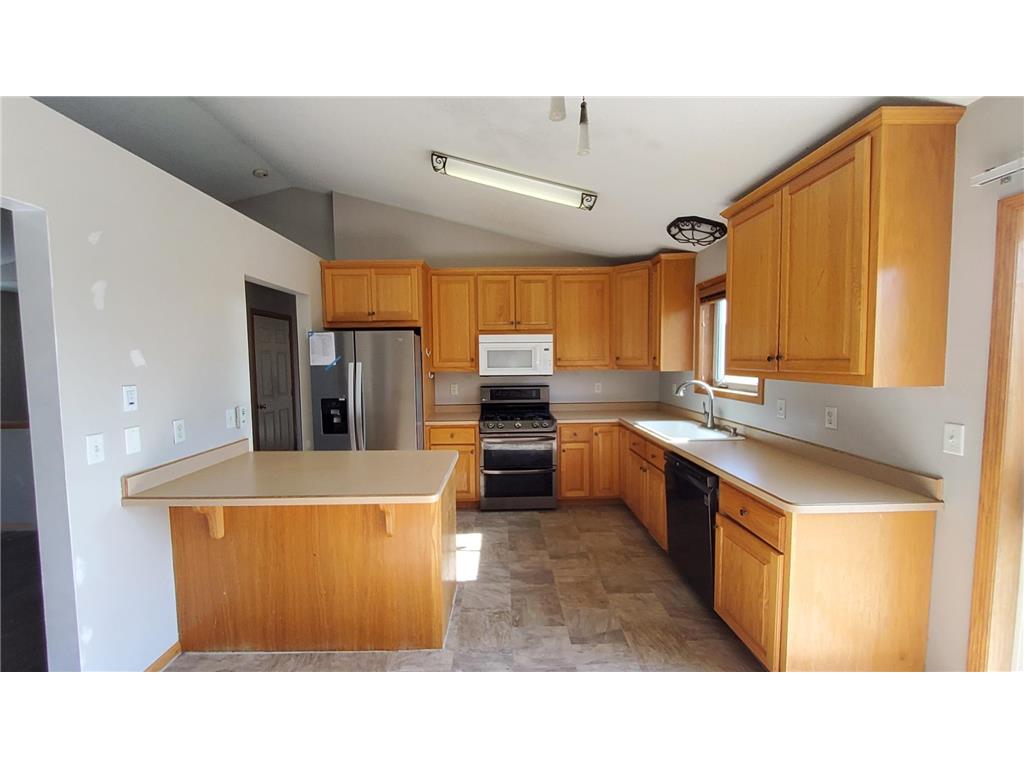 307 13th Avenue N Princeton MN 55371 7083299 image7