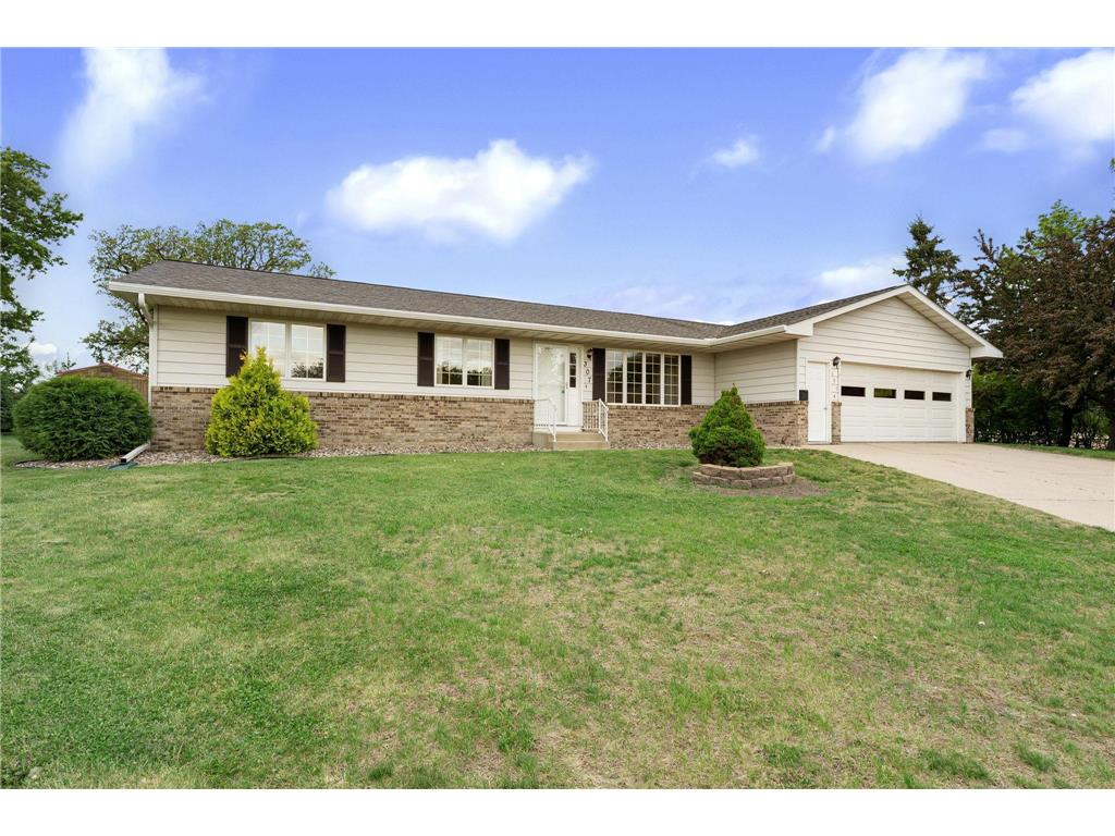 307 14th Place NW Austin MN 55912 7075575 image2