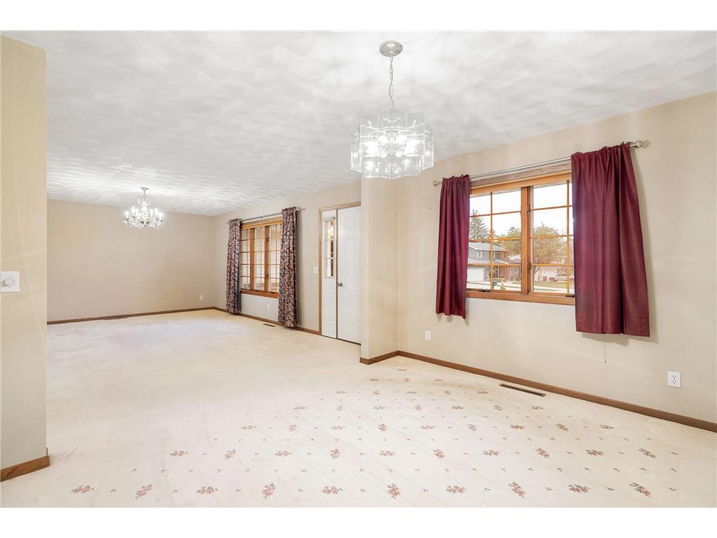 307 14th Place NW Austin MN 55912 7075575 image23