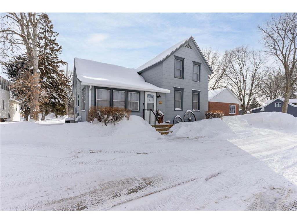 307 1st Avenue SE New Prague MN 56071 6332355 image1