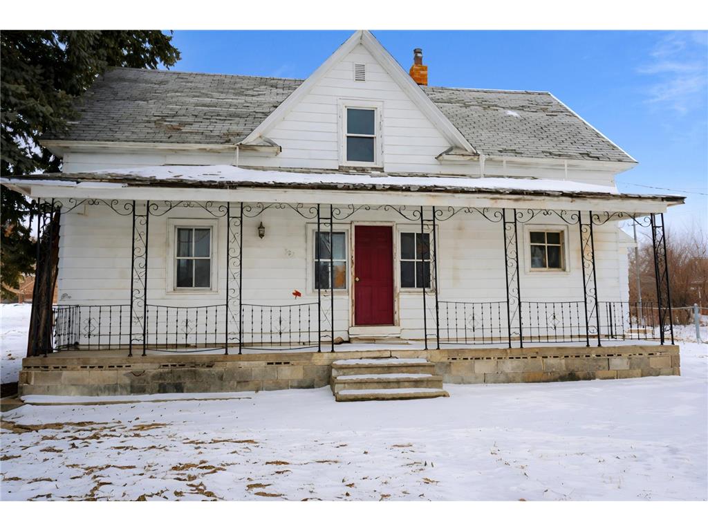 307 4th Street N Richardton ND 58652 7066167 image1