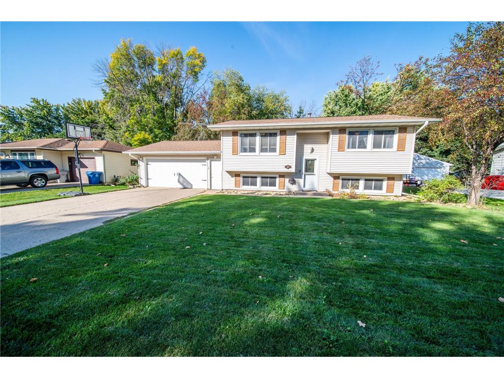 307 5th Avenue NE Kasson MN 55944 6799138 image1