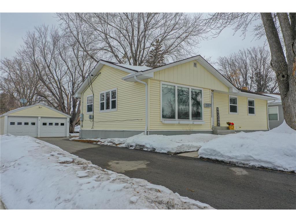 307 6th Avenue SE Glenwood MN 56334 6350091 image1