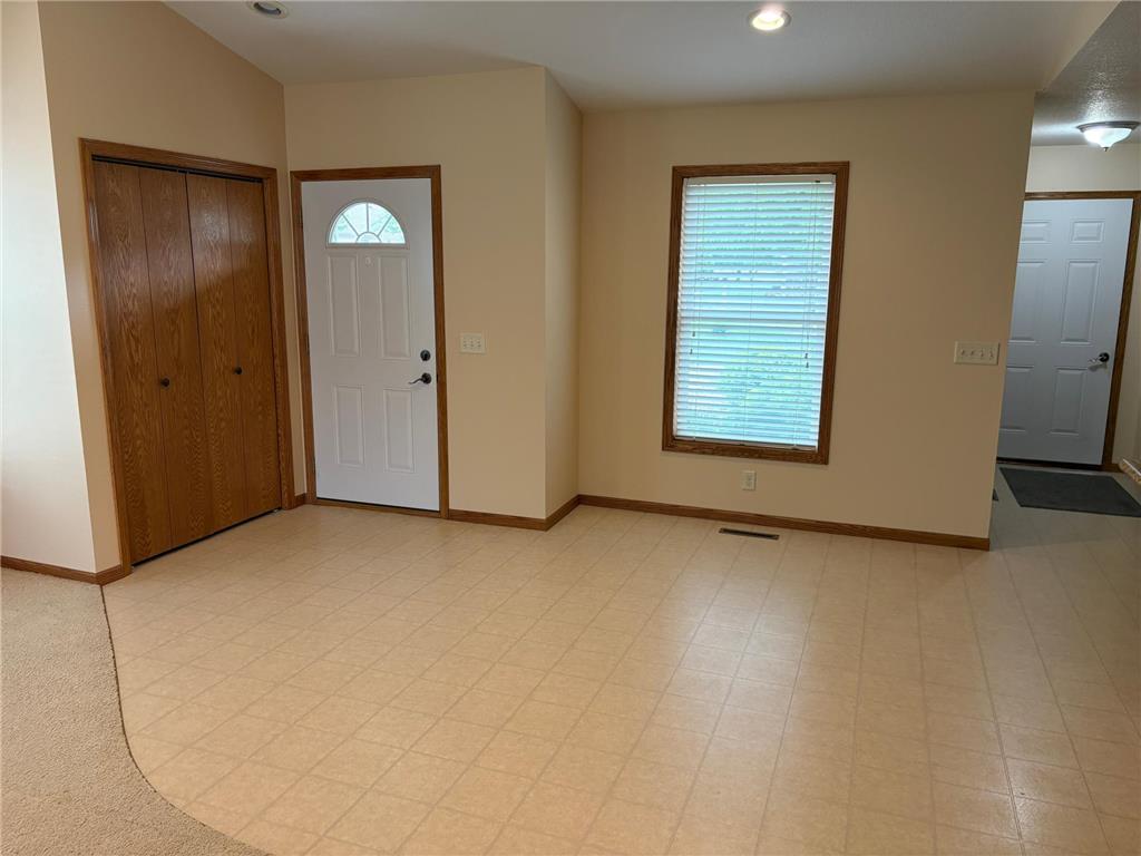 307 Aspenwood Drive Redwood Falls MN 56283 7083647 image8