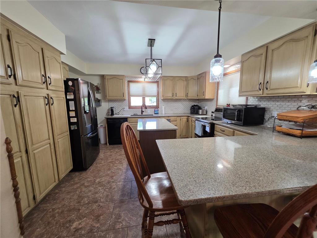 307 Brook Avenue N Porter MN 56280 7078267 image13