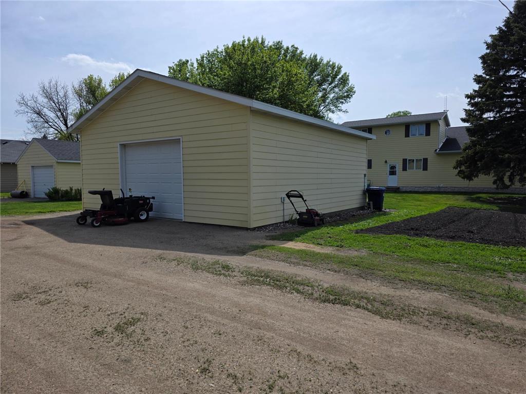 307 Brook Avenue N Porter MN 56280 7078267 image7