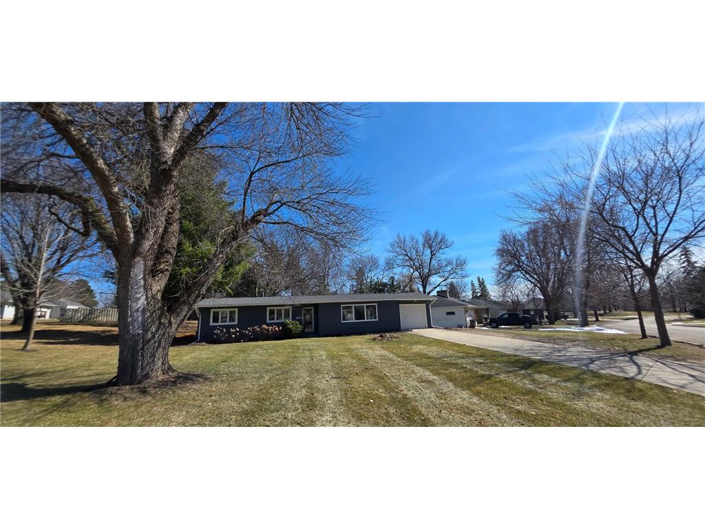 307 Channel Road Albert Lea MN 56007 7040915 image1