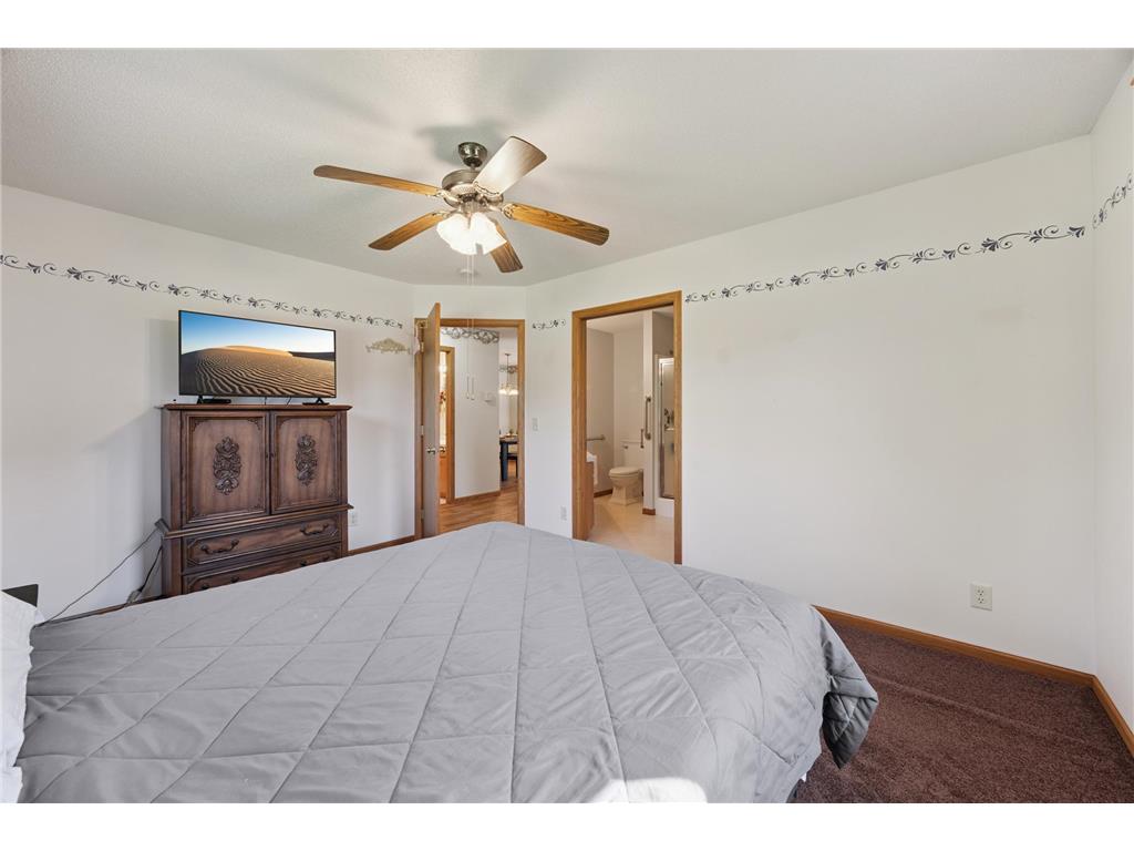 307 Circle View Drive Dassel MN 55325 6784056 image14