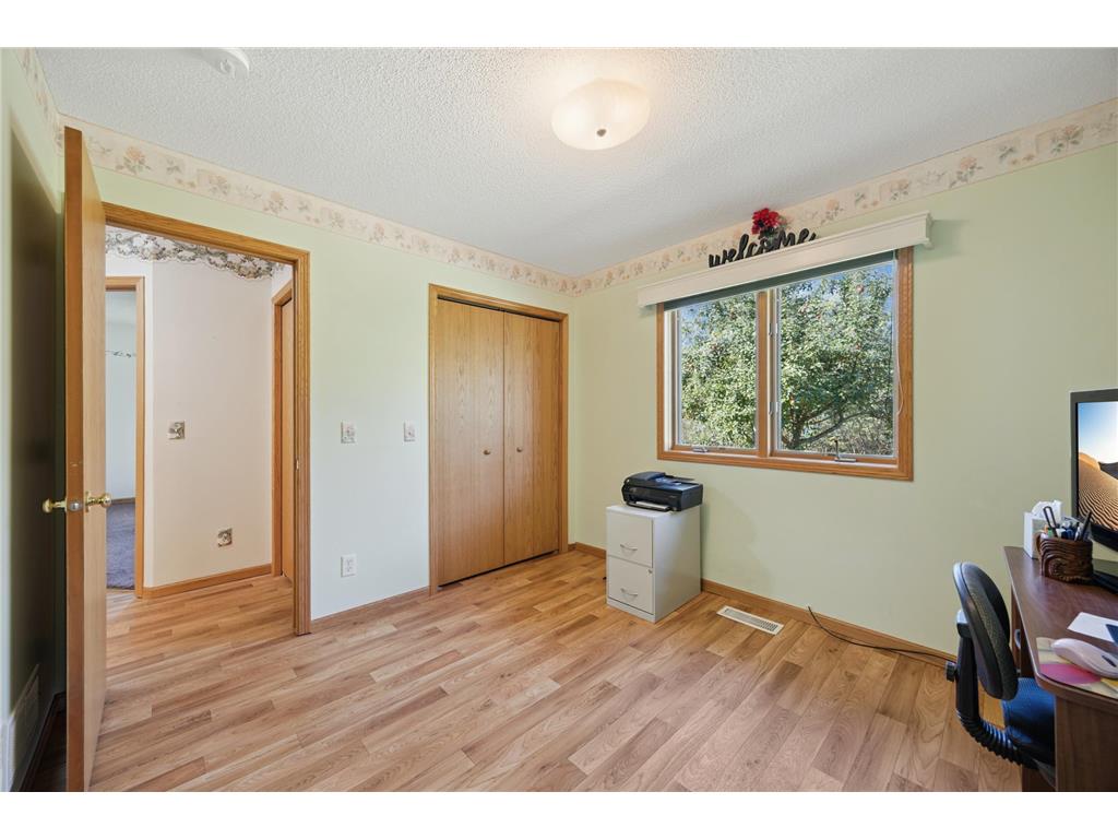 307 Circle View Drive Dassel MN 55325 6784056 image18