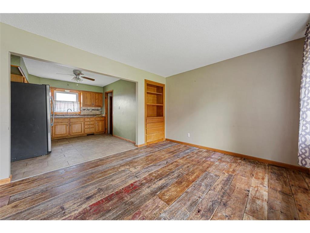 307 Dove Street Minnesota Lake MN 56068 7027971 image6