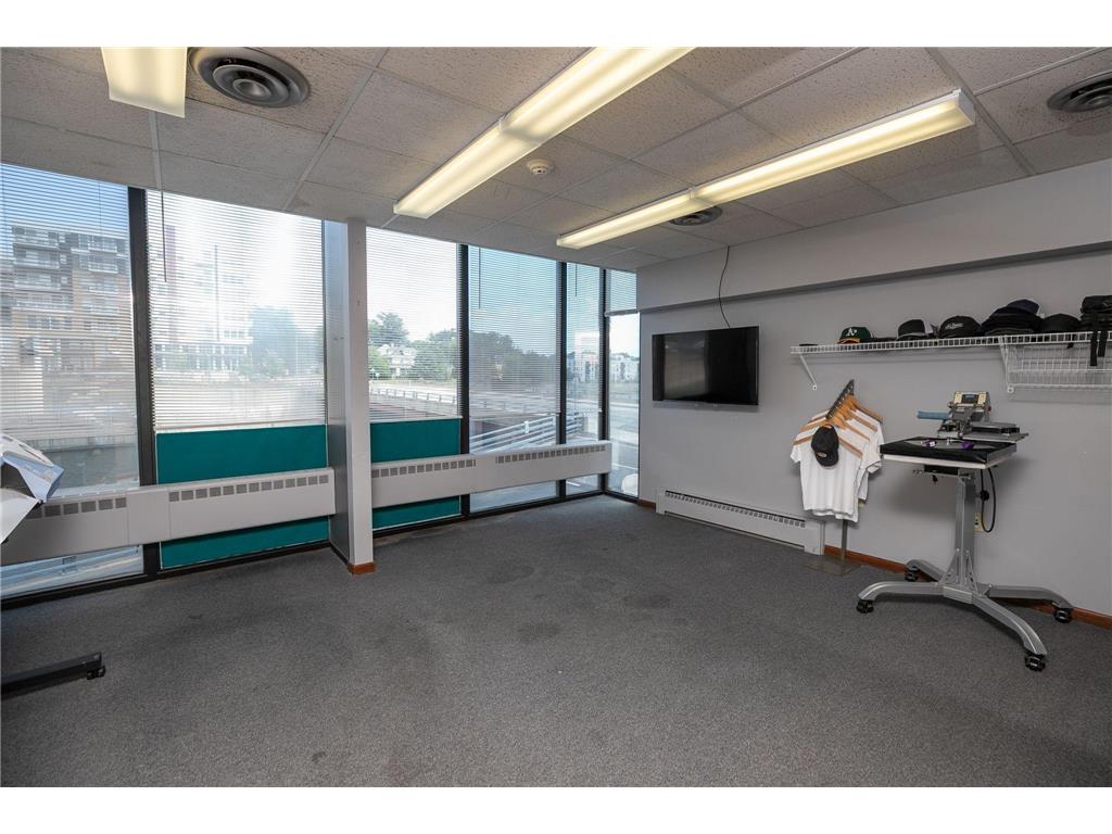 307 E Center Street Rochester MN 55904 - Zumbro 7061130 image7