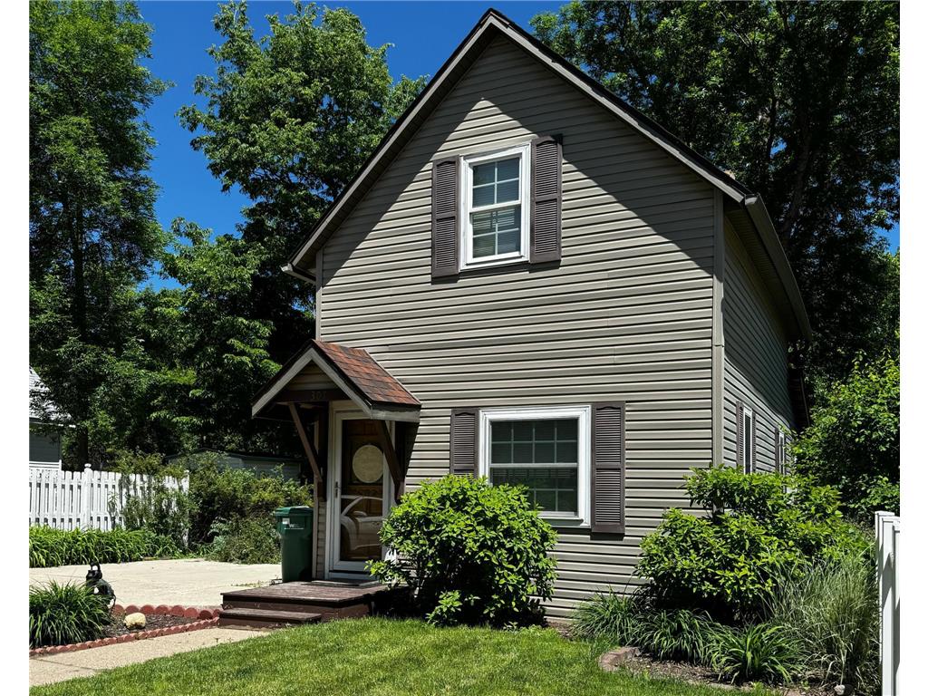 307 E Main Street Marshall MN 56258 6546978 image1