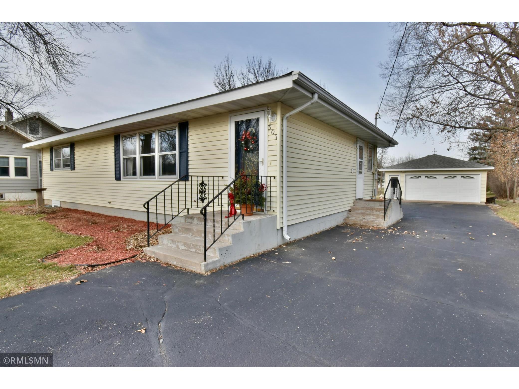 307 E Minnesota Street, Saint Joseph, MN 56374 MLS 5692804 Edina