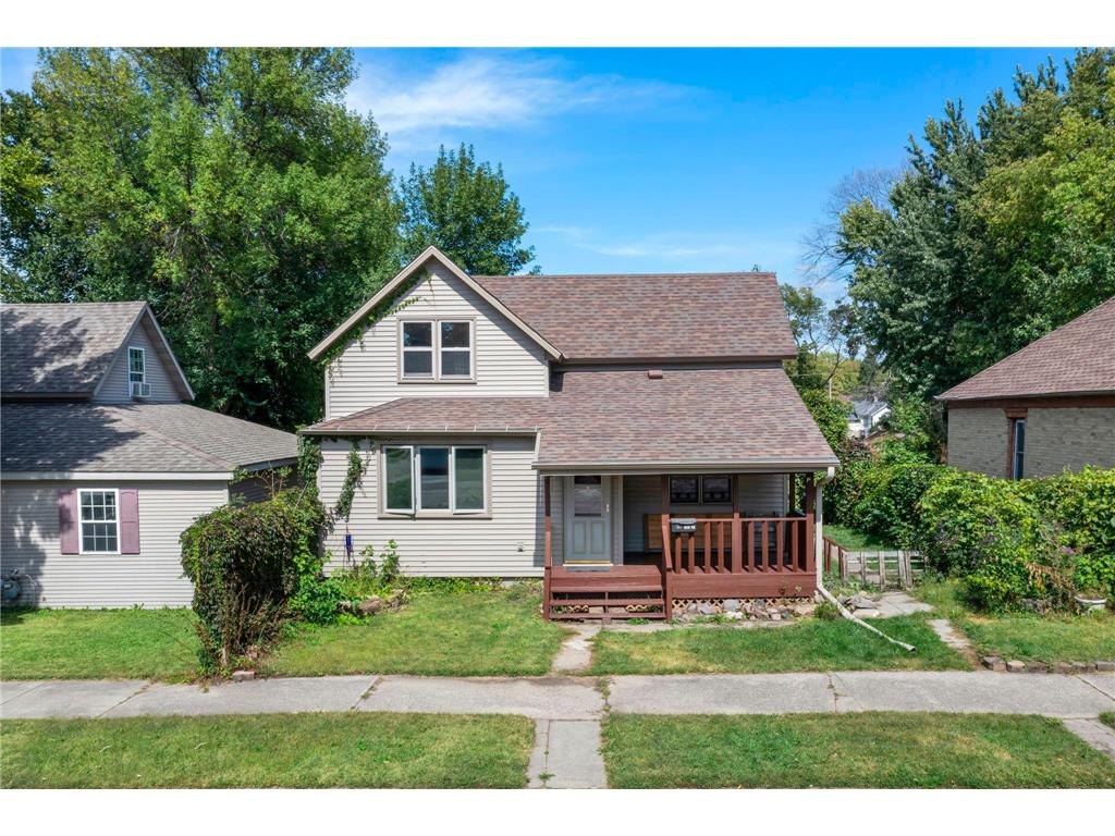 307 Elm Avenue SW Montgomery MN 56069 7039439 image1