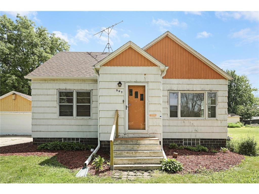 307 Lyndale Avenue N New Prague MN 56071 7108581 image1