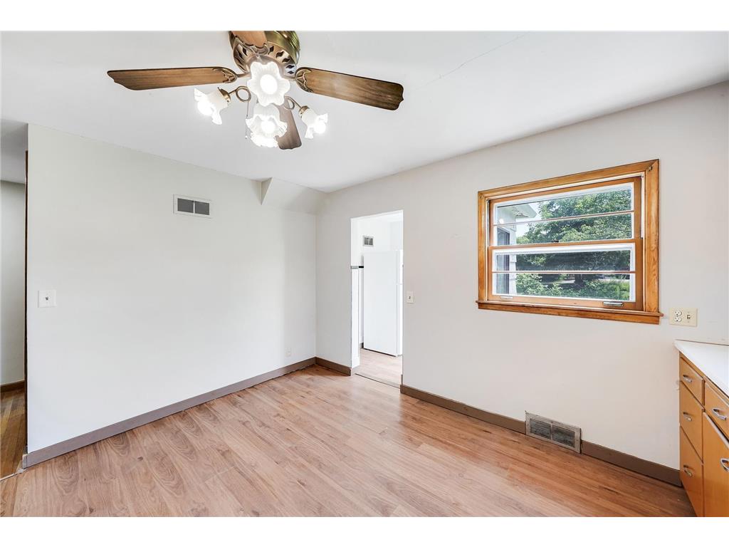 307 Lyndale Avenue N New Prague MN 56071 7108581 image12
