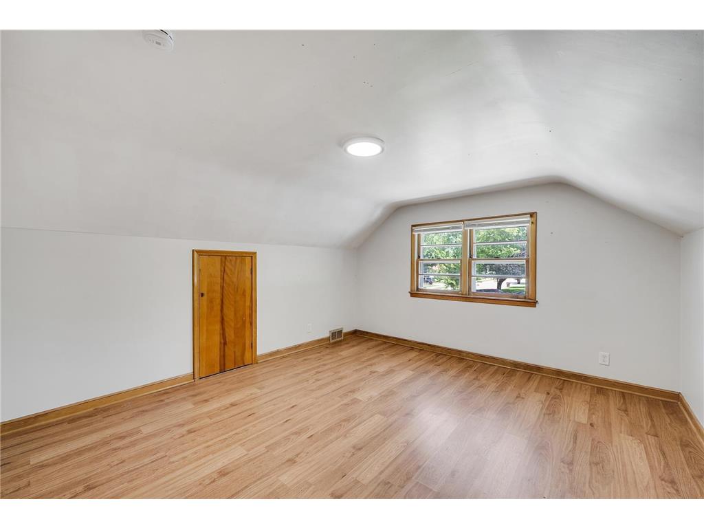 307 Lyndale Avenue N New Prague MN 56071 7108581 image24