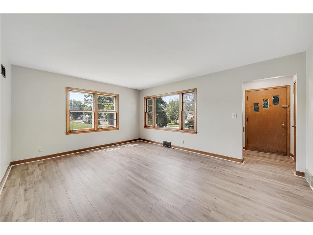 307 Lyndale Avenue N New Prague MN 56071 7108581 image6