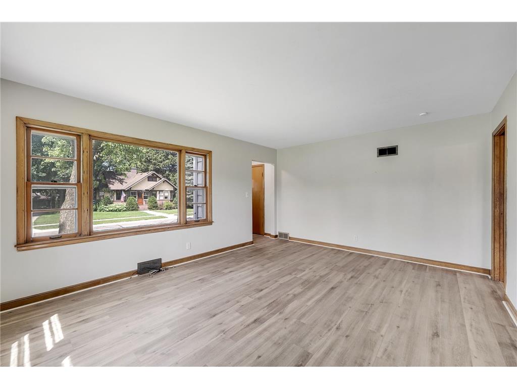 307 Lyndale Avenue N New Prague MN 56071 7108581 image8