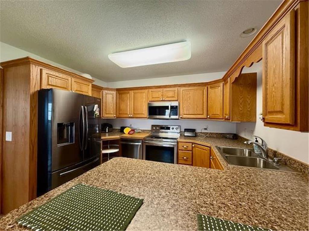 307 Main Street E Caledonia MN 55921 6761128 image15