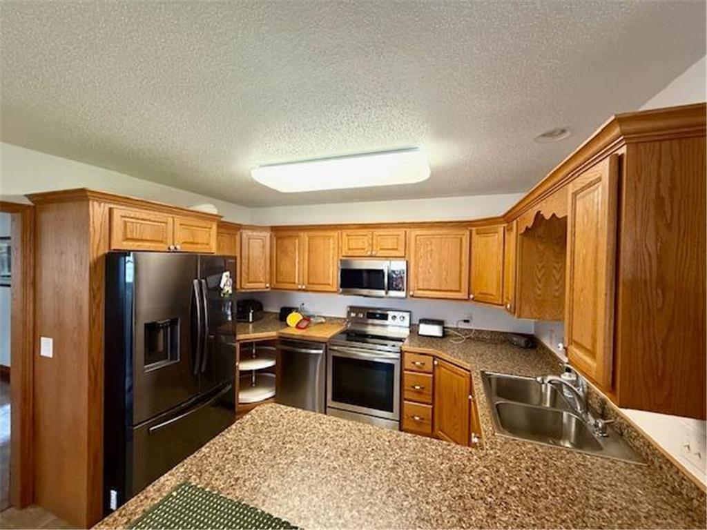 307 Main Street E Caledonia MN 55921 6761128 image19