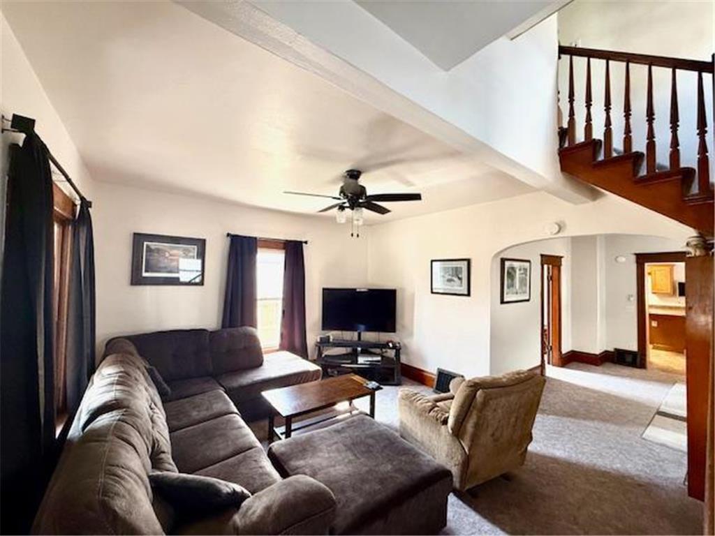 307 Main Street E Caledonia MN 55921 6761128 image31