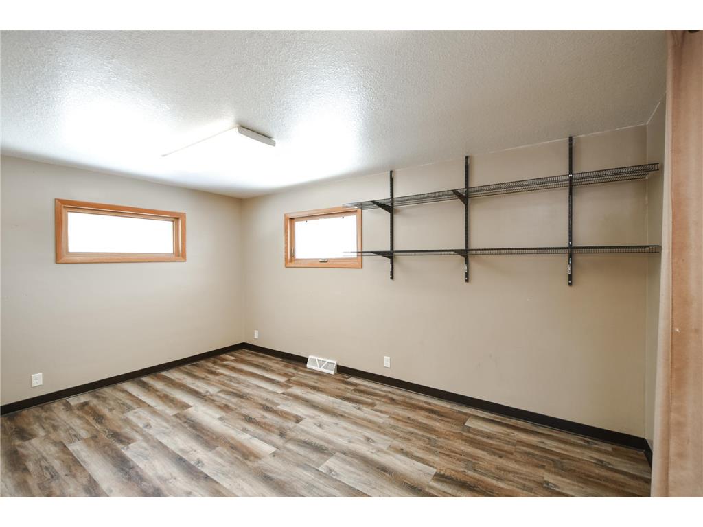 307 N 2nd Street Goodhue MN 55027 7037088 image6