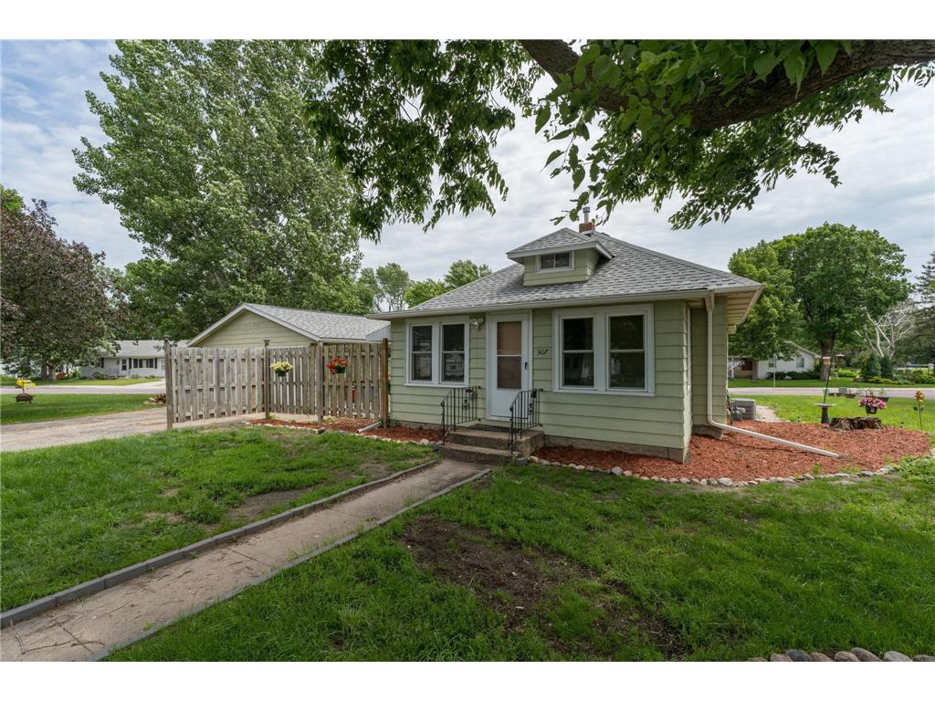 307 N 4th Street Le Sueur MN 56058 6544325 image1