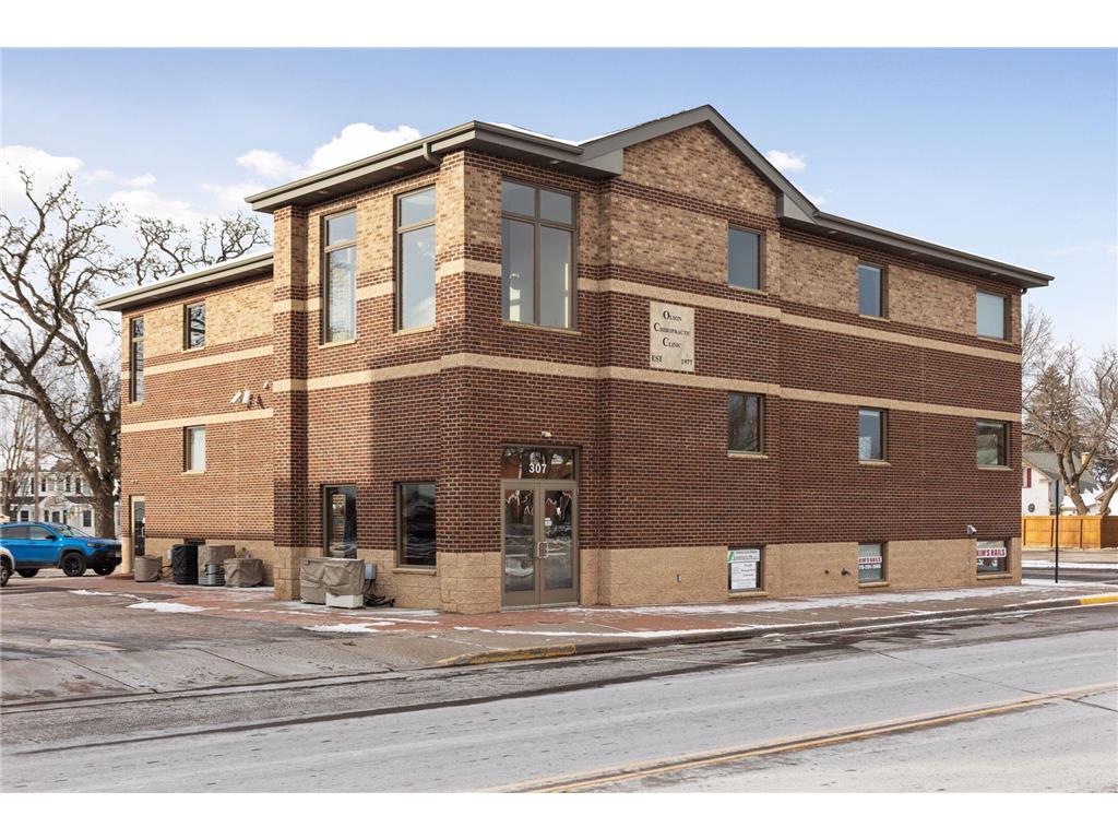 307 N Cascade Street, Osceola, WI, 54020 MLS 6308393 Edina Realty