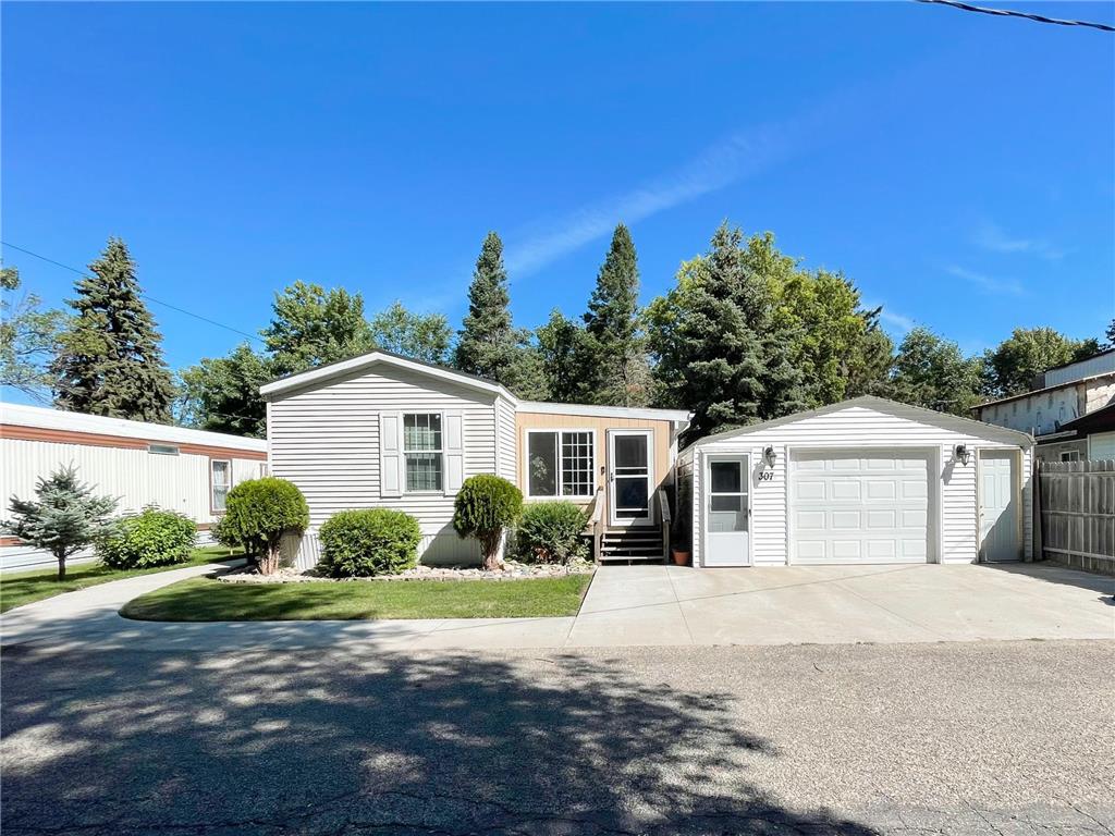 309 Pershing Avenue Hitterdal MN 56552 6334847 image1