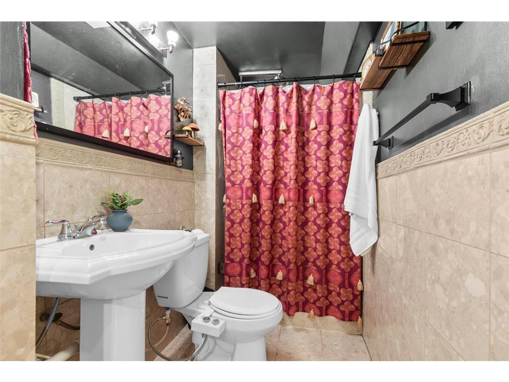 307 Ridgewood Avenue #4 Minneapolis MN 55403 7030503 image21
