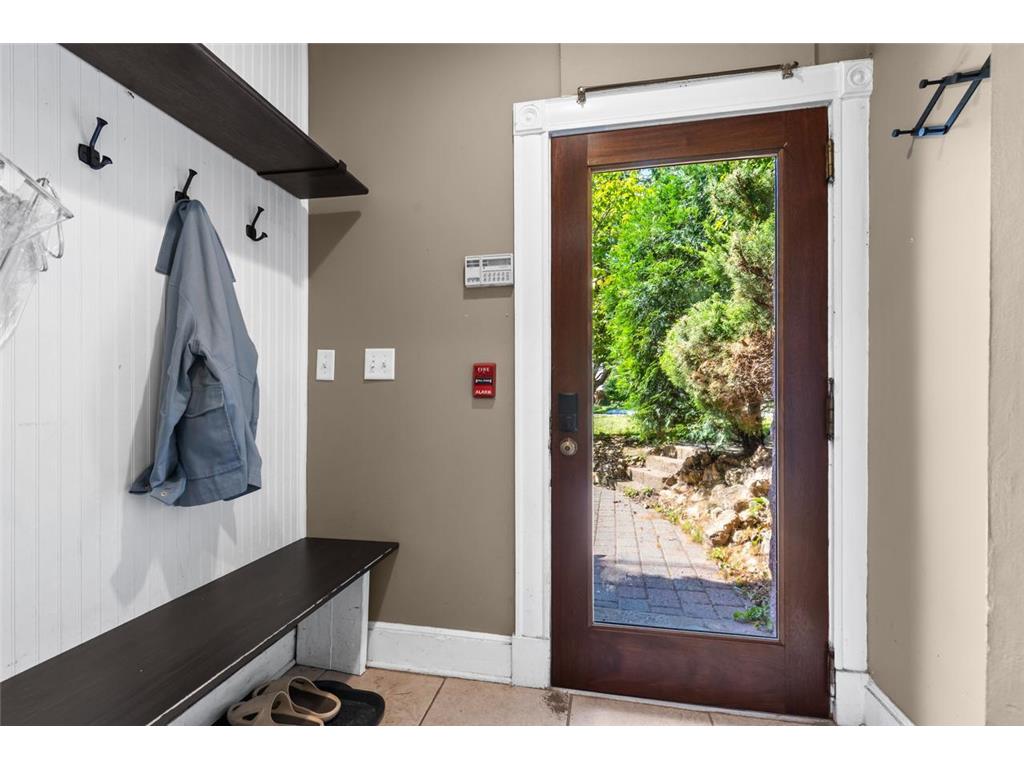 307 Ridgewood Avenue #4 Minneapolis MN 55403 7030503 image22