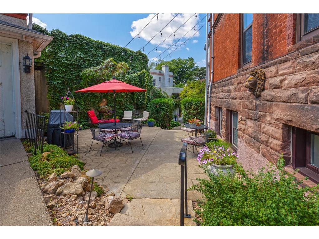 307 Ridgewood Avenue #4 Minneapolis MN 55403 7030503 image23