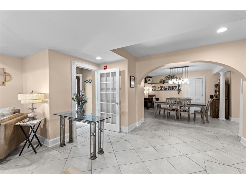 307 Ridgewood Avenue #4 Minneapolis MN 55403 7030503 image4
