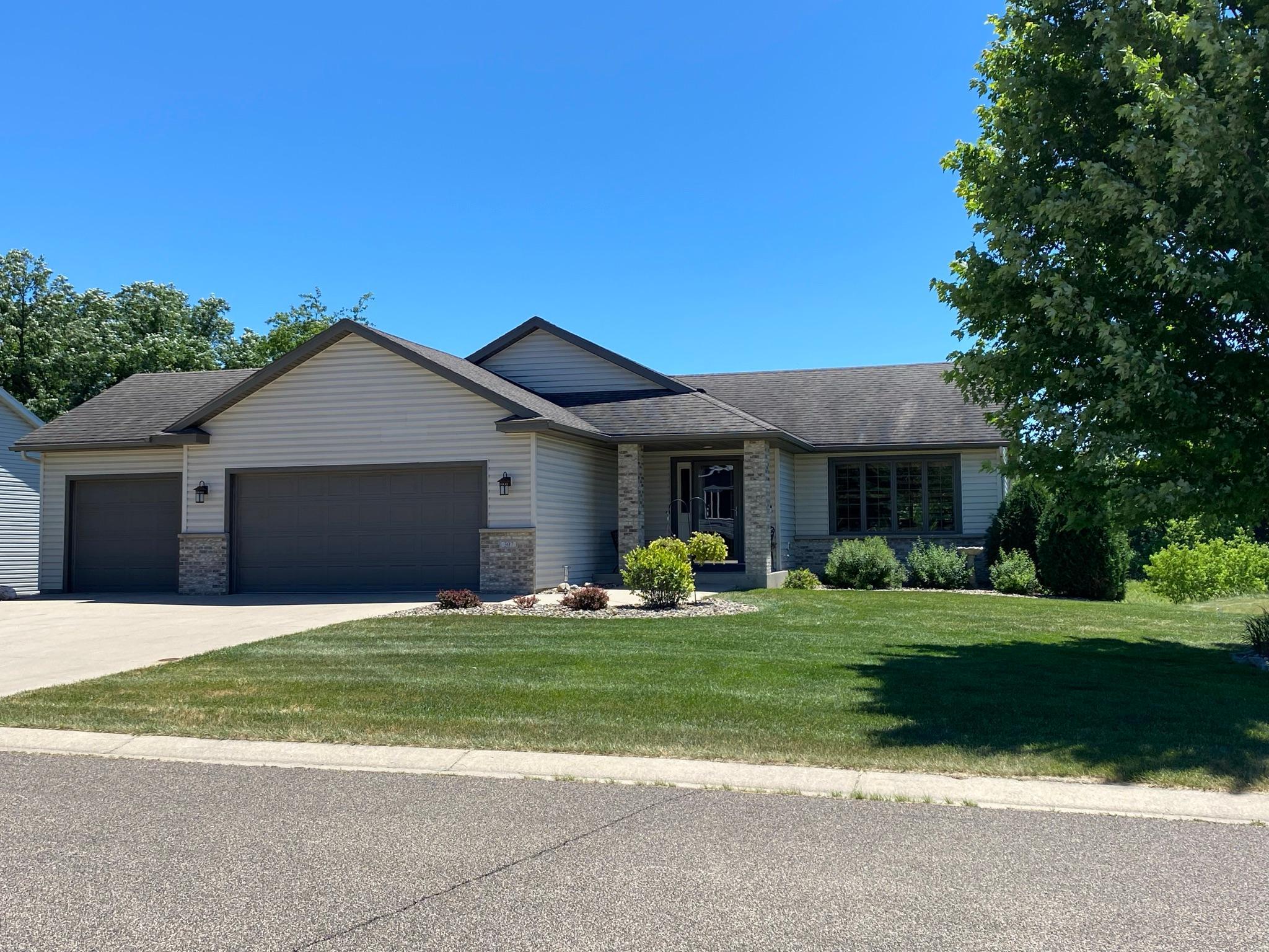 307 Skogen Lane, Kenyon, MN 55946 MLS 6008128 Edina Realty