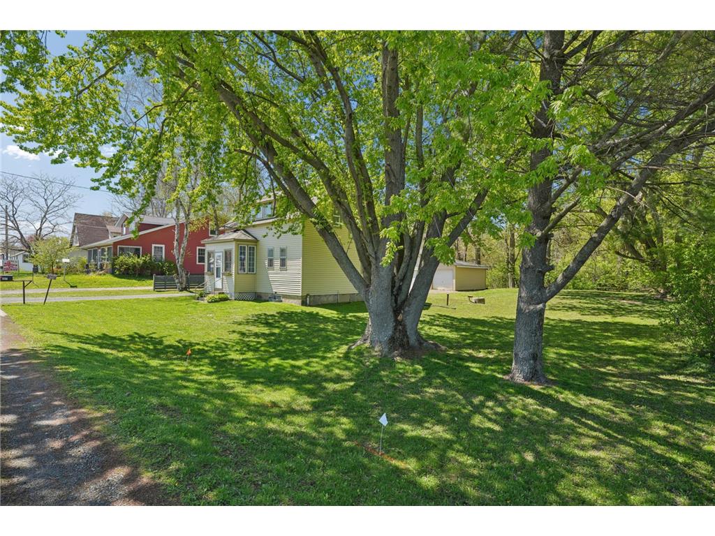 307 State Rd 35 East Farmington WI 54020 7071497 image2