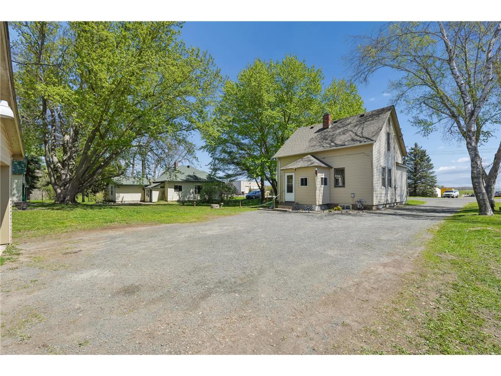 307 State Rd 35 East Farmington WI 54020 7071497 image4