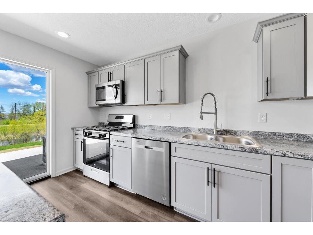 307 Sunset Avenue Mountain Lake MN 56159 6695928 image10