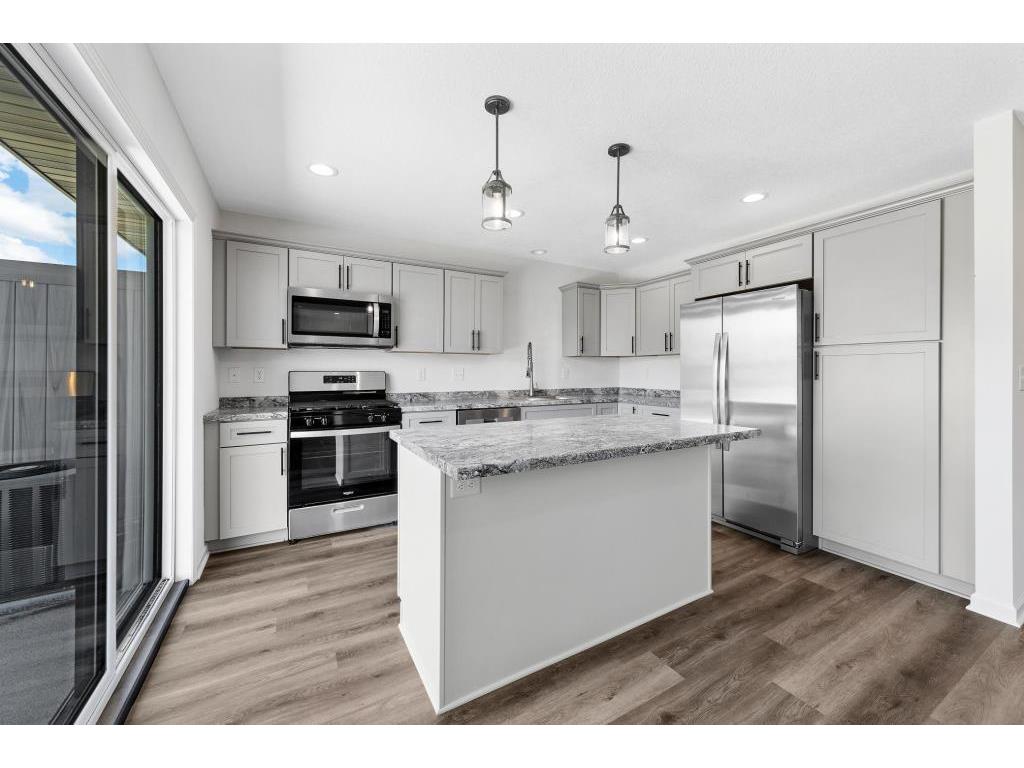 307 Sunset Avenue Mountain Lake MN 56159 6695928 image9