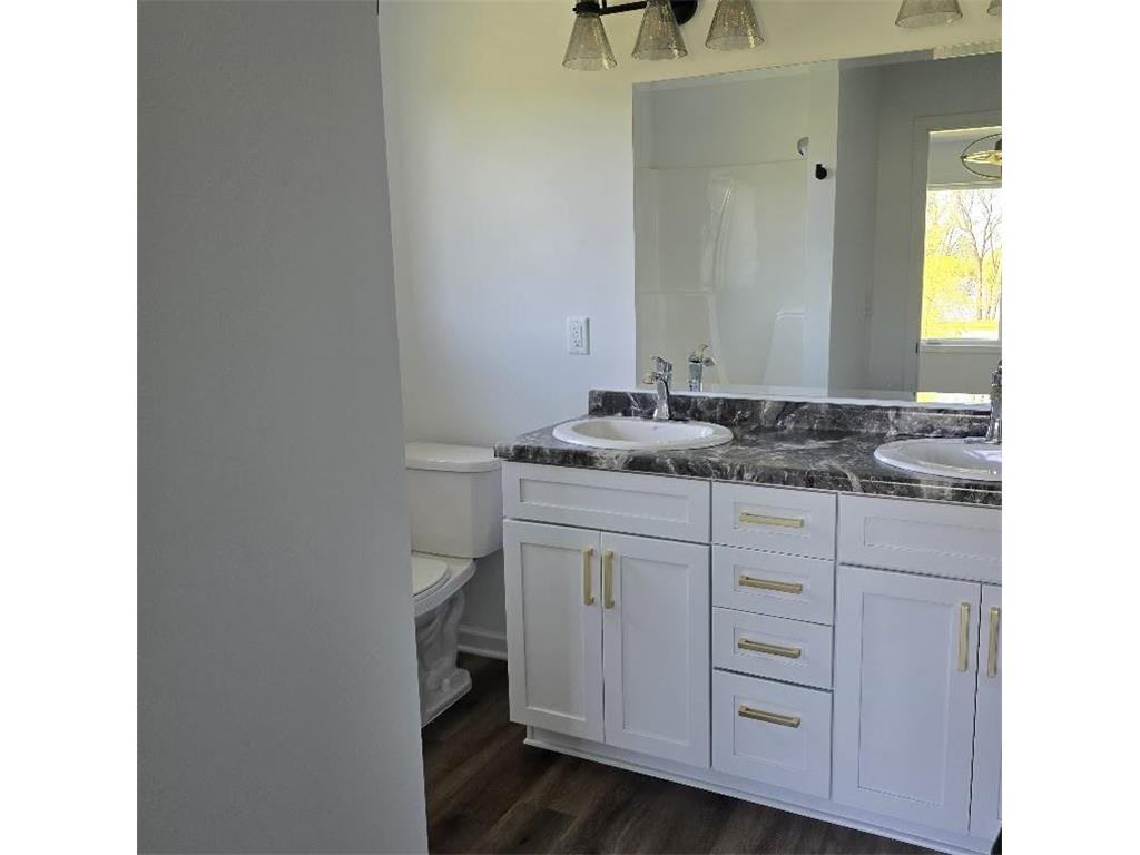 307 Sunset Avenue Mountain Lake MN 56159 7062915 image31