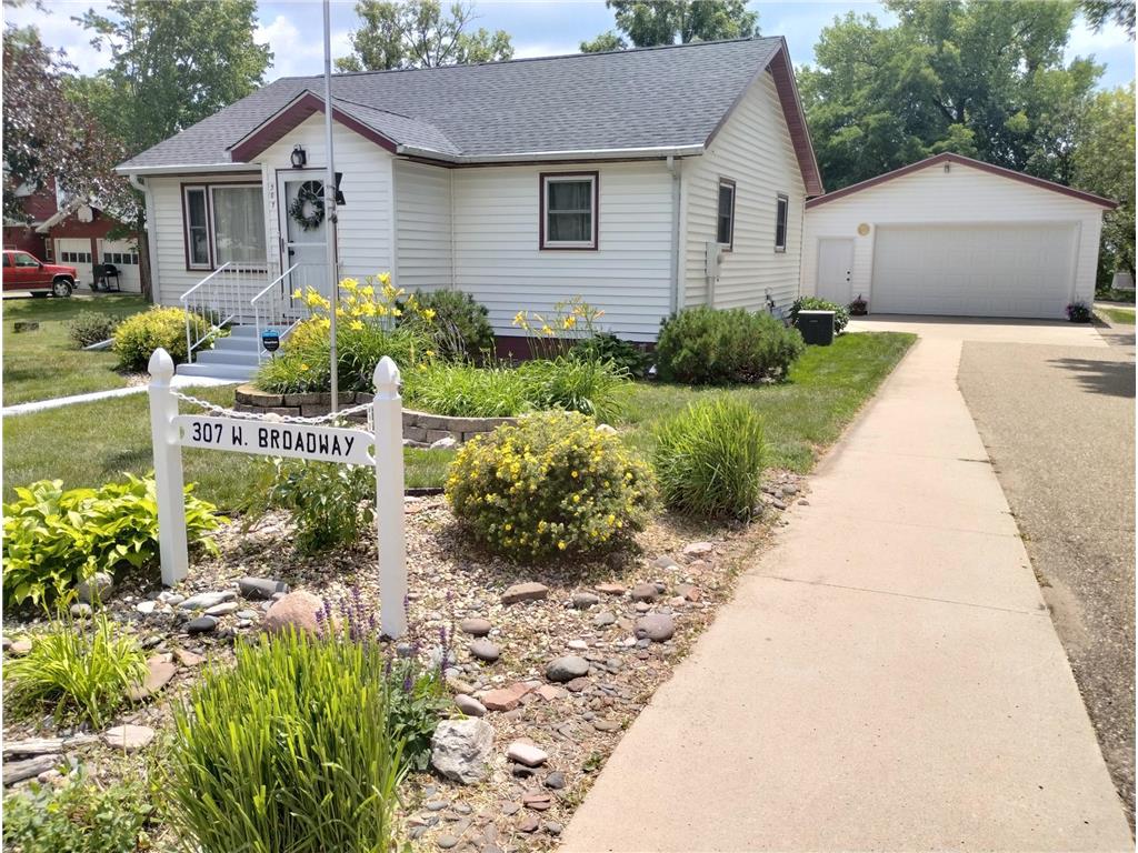 307 W Broadway Street Starbuck MN 56381 6502198 image1