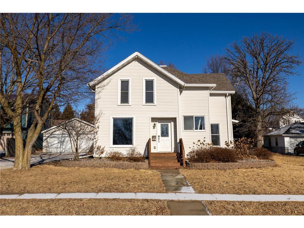 307 W Courtland Street Spring Valley MN 55975 6658642 image1