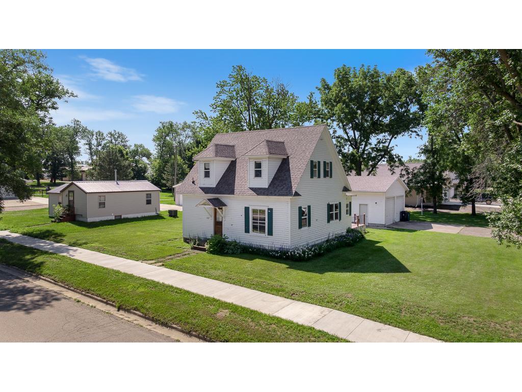 307 W Garfield Street Hendricks MN 56136 6751527 image1