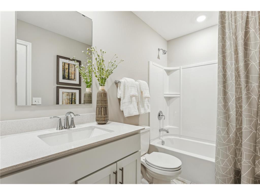 3070 Cedar Street Little Canada MN 55117 6812575 image17