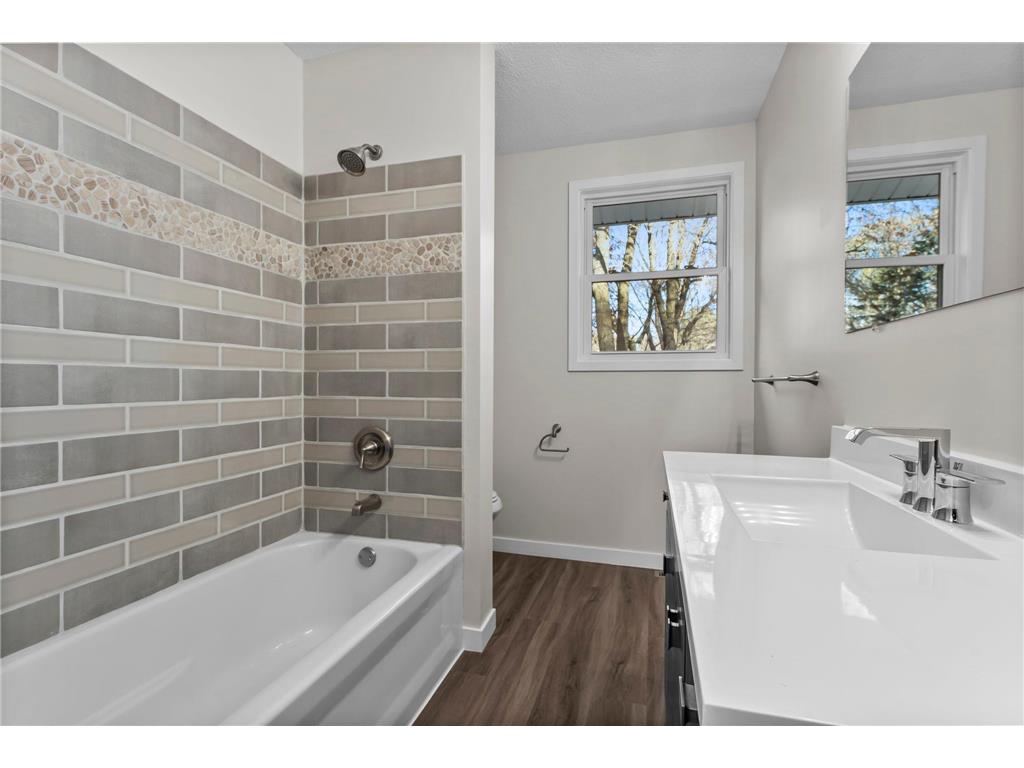 3070 Ivy Street S Cambridge MN 55008 6815015 image35