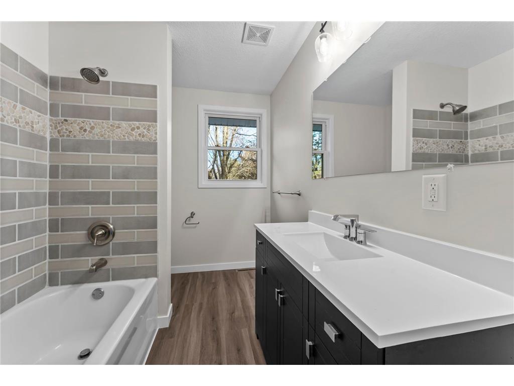 3070 Ivy Street S Cambridge MN 55008 6815015 image36