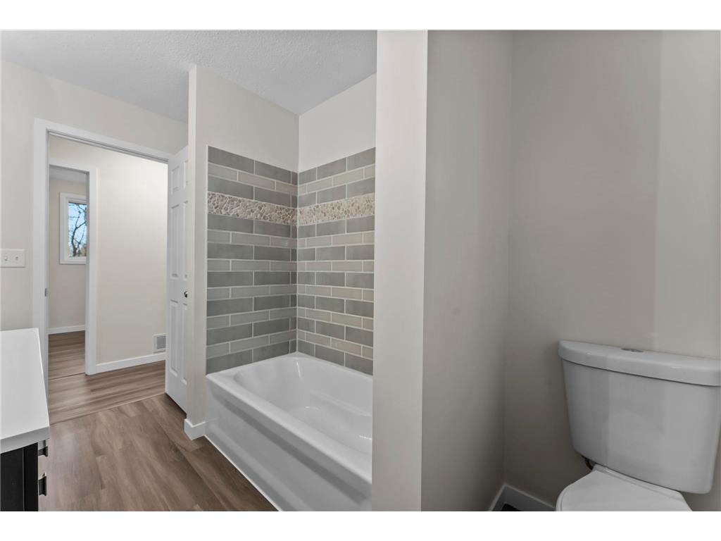 3070 Ivy Street S Cambridge MN 55008 6815015 image37