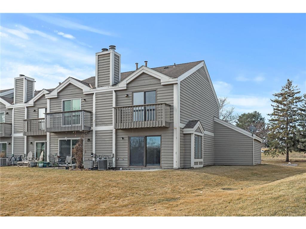 3070 Shields Drive #101 Eagan MN 55121 - Lemay Lake 6506279 image1