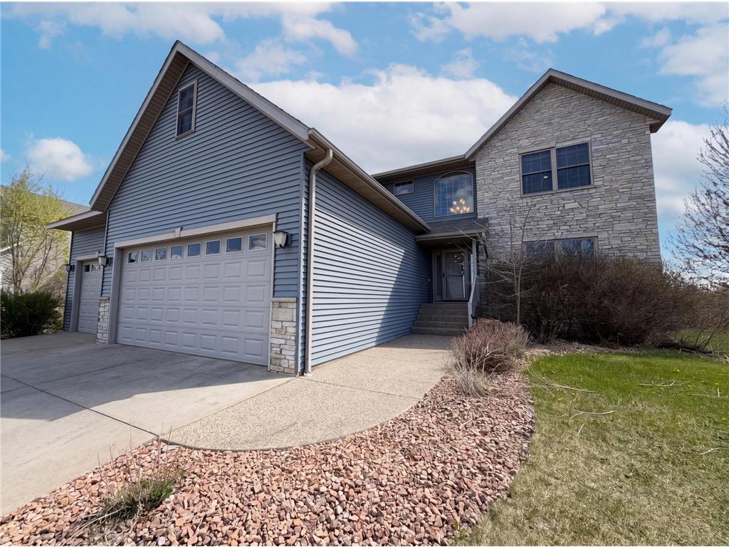 3072 Nottingham Road S Saint Cloud MN 56301 7070468 image1